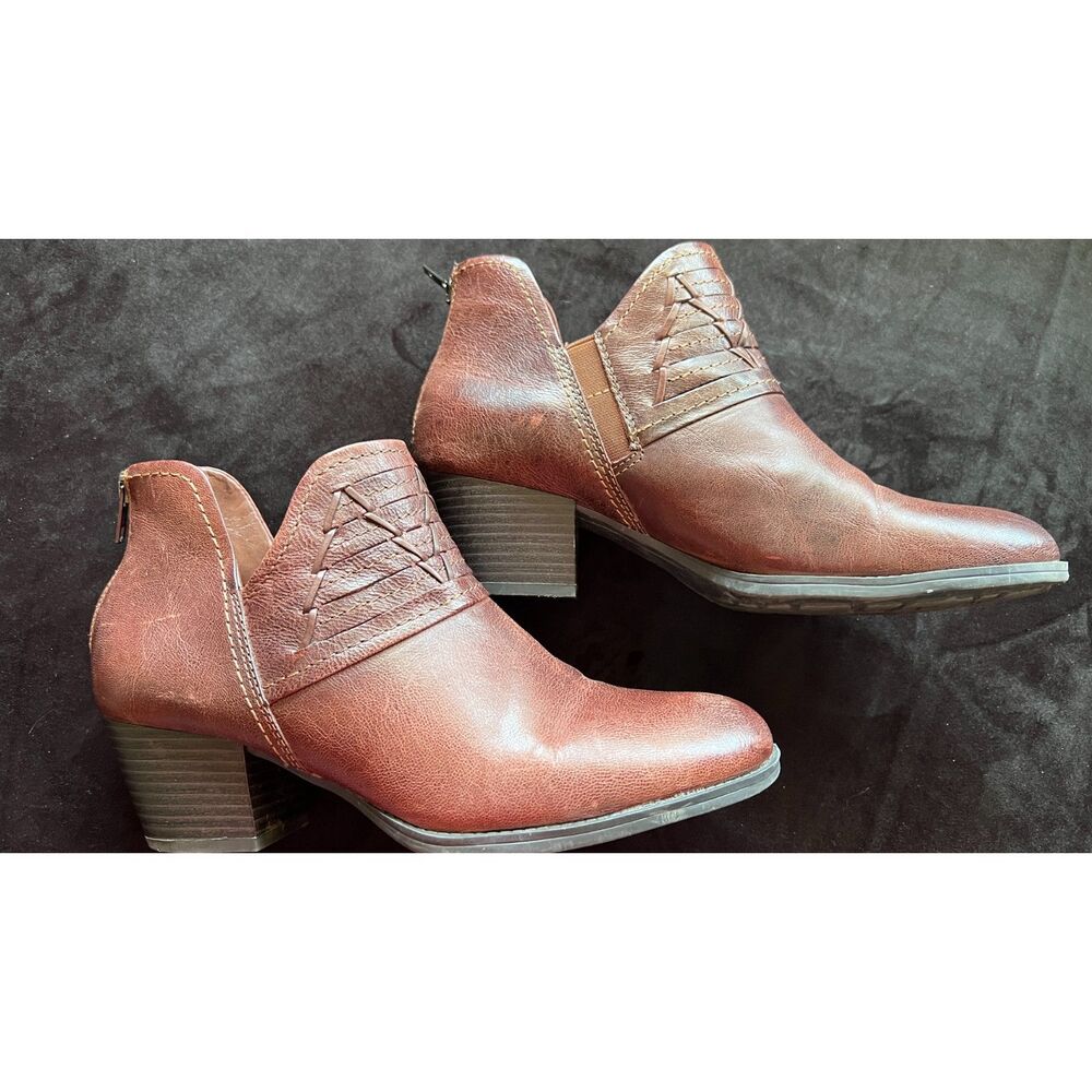 Earth Merlin Leather Distressed Brown Taupe Ankle Boots Booties Size 9.5